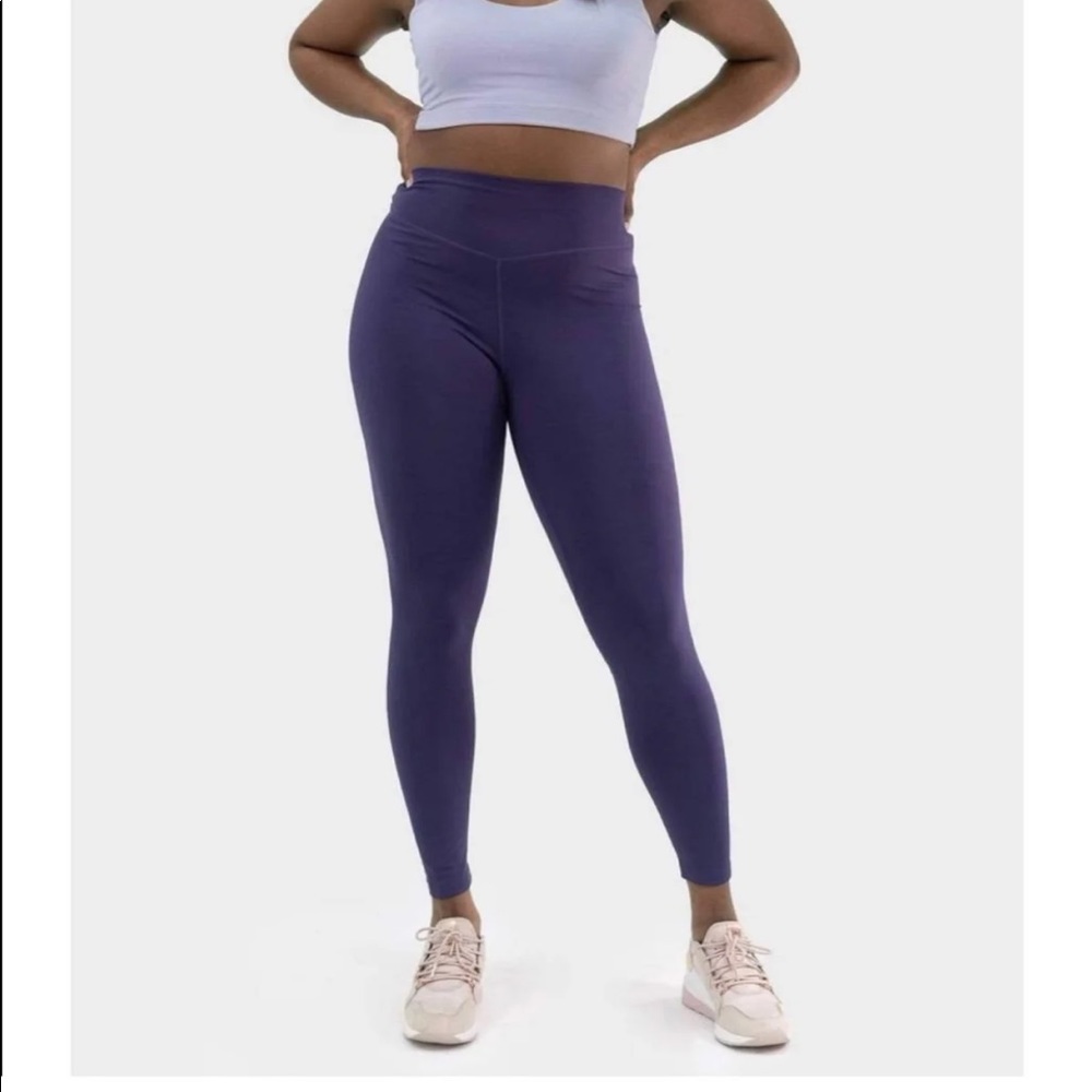 ⭐️BALANCE ATHLETICA SUMMIT LEGGINGS⭐️